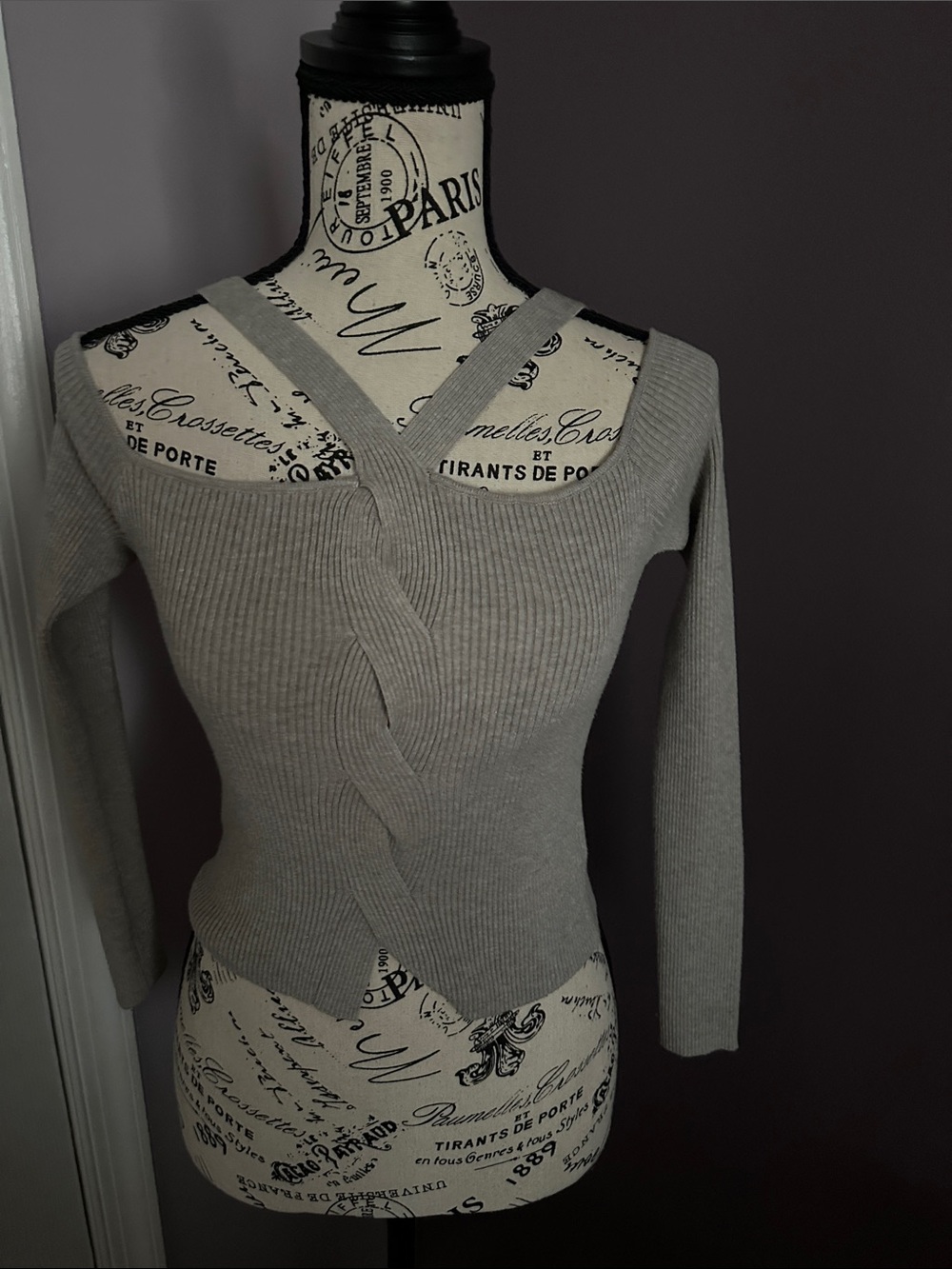 SHEIN Light Gray Ribbed Twist-Front Long Sleeve Top